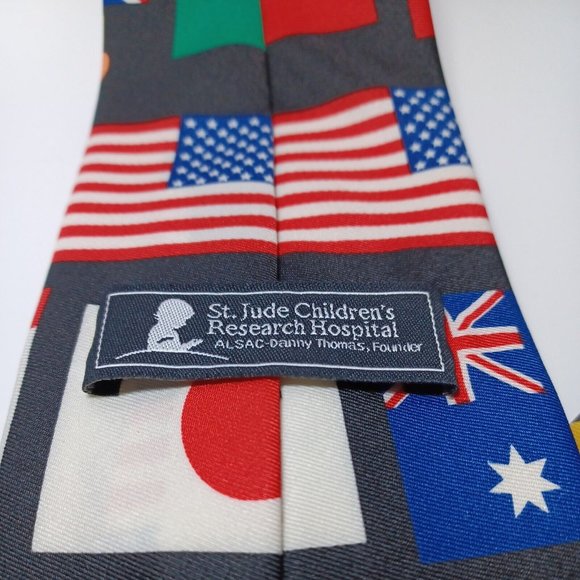 St Jude Childrens Research Hospital International Flags Novelty Tie Necktie - Picture 3 of 6
